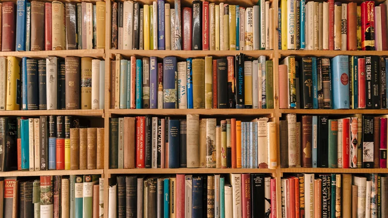 هفت کتاب برتر برای تسلط بر هنر ارتباط موثر